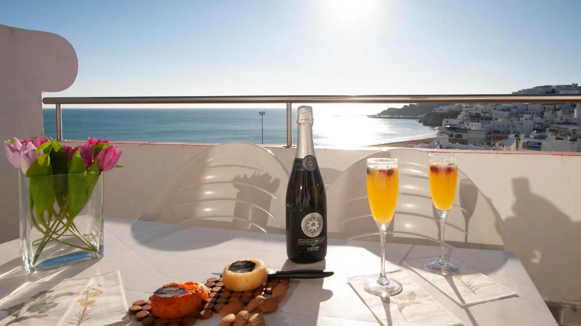 By The Beach Apartment By Ocvillas Albufeira
